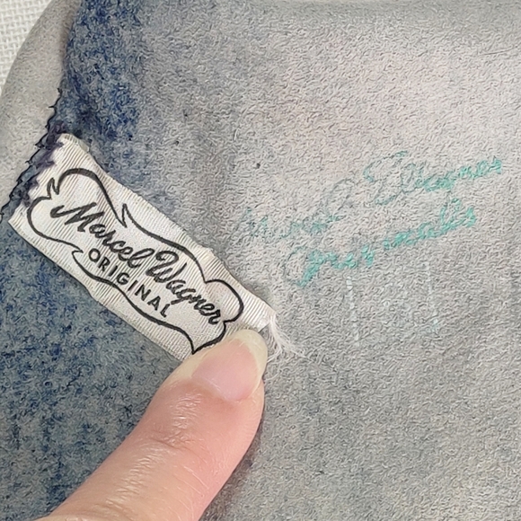 Black Leather Designer Gloves, Marcel Wagner Original Vintage, Cut Work on Back - Picture 10 of 10